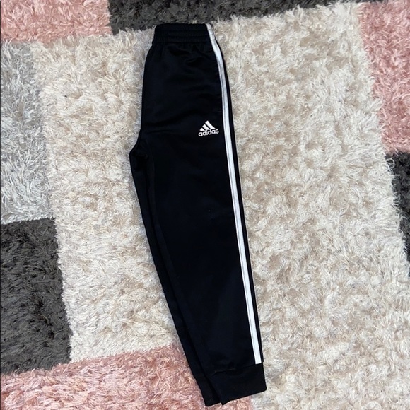 Adidas track suit 2pcs sweater and pants - Picture 3 of 6